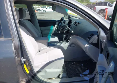 2008 Toyota Highlander z USA, uszkodzony, nr VIN JTEDS41A382025951